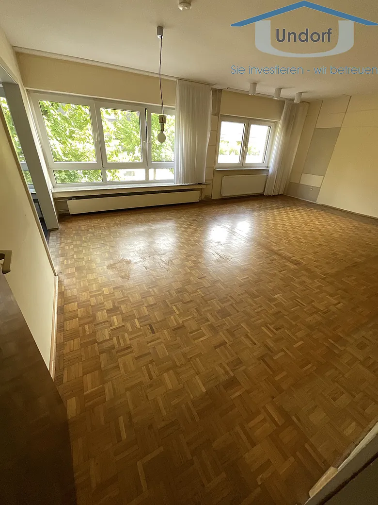 Undorf Wohnungsbau und Immobilienbewertung e.K. Immobilie Vorderansicht