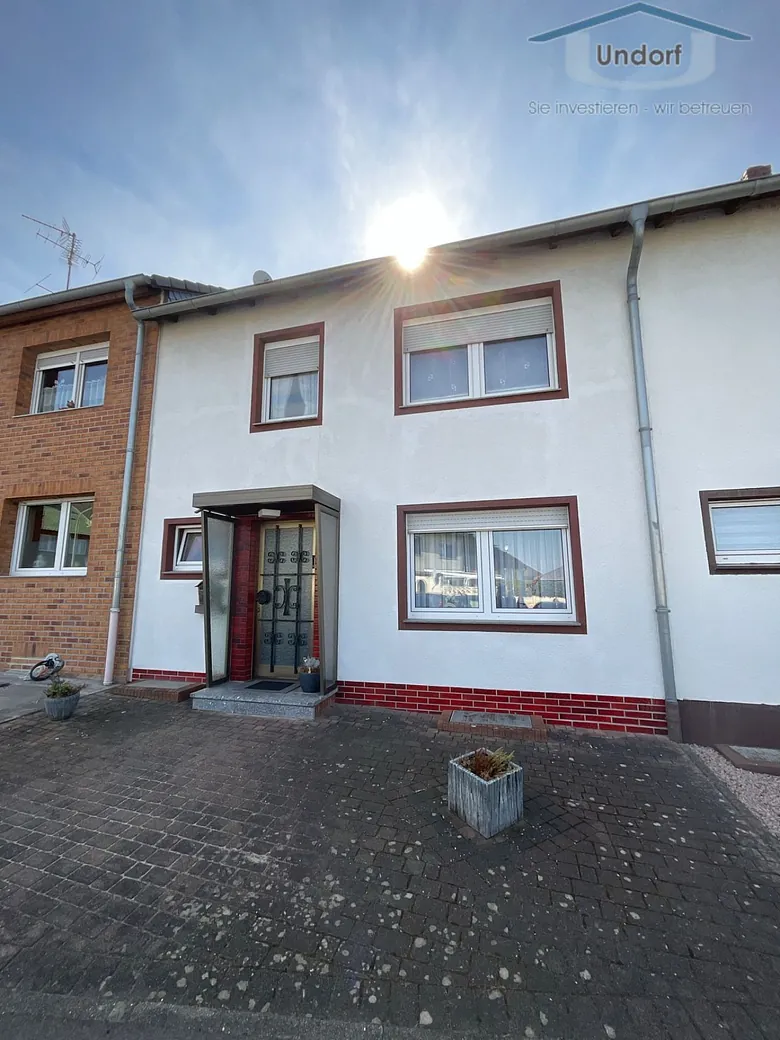 Undorf Wohnungsbau und Immobilienbewertung e.K. Immobilie #4 1/5